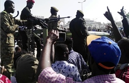 Lãnh đạo nhóm biểu tình phản đối tuyên bố của quân đội Sudan