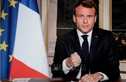 Người dân nhiều nước phản đối quan điểm của Tổng thống Pháp về đạo Hồi