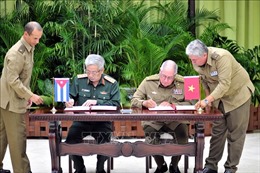 Thượng tướng Nguyễn Chí Vịnh thăm chính thức Cuba