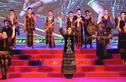 Bế mạc Ngày hội văn hóa, thể thao và du lịch các dân tộc vùng biên giới Việt Nam - Lào 