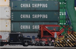 Tổng thống Mỹ dọa tiếp tục áp thuế bổ sung hàng hóa Trung Quốc