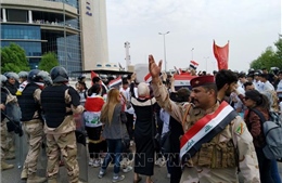Bạo lực leo thang ở Iraq giữa lúc làn sóng biểu tình bước sang ngày thứ 4