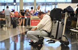 Nhiều hãng hàng không châu Á cắt giảm chuyến bay đến Hong Kong