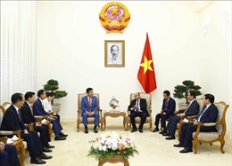 Thủ tướng Nguyễn Xuân Phúc tiếp Chủ tịch Tập đoàn Tài chính Hana, Hàn Quốc