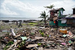 Bão Phanfone gây thiệt hại lớn về người và tài sản tại Philippines