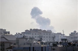 Israel không kích các mục tiêu Hamas ở Gaza để trả đũa vụ bắn rocket