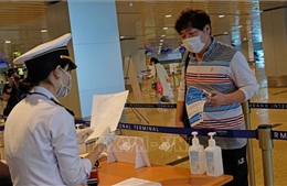 Cấp bách tổ chức cách ly lượng lớn hành khách từ Hàn Quốc nhập cảnh vào Việt Nam