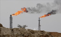 Giá dầu thế giới giảm 1% do căng thẳng ở Trung Đông hạ nhiệt