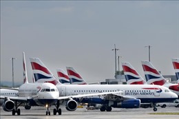Hơn 200 chuyến bay bị hủy do lỗi hệ thống xử lý đăng ký thủ tục