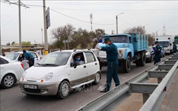 Uzbekistan tạm thời đóng cửa biên giới với Afghanistan 