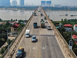 Đầu tư cân tự động kiểm soát xe quá tải qua cầu Thăng Long 