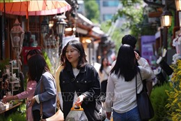 Nhiều người Hàn Quốc không tự giác đeo khẩu trang nơi công cộng