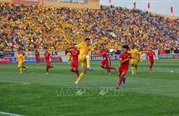 V.League 2020: Nam Định nhận thất bại đầu tiên trên sân nhà