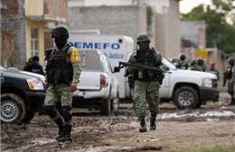 Mexico bắt giữ nhiều nghi phạm trong vụ xả súng đẫm máu