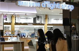 Samsung đứng đầu thị trường điện thoại thông minh toàn cầu trong tháng 8
