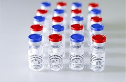 Nga chuyển lô vaccine phòng COVID-19 đầu tiên đến các địa phương