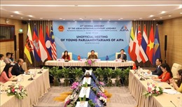 Kết nối giới trẻ xây dựng, phát triển Cộng đồng ASEAN