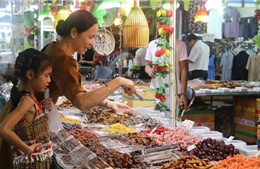 Khai mạc Hội chợ xúc tiến thương mại gắn với lễ hội Ok Om Bok 