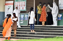 Số ca mắc COVID-19 tại Ấn Độ vượt ngưỡng 7 triệu người