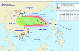 Đêm 21/10, bão số 8 gây mưa dông mạnh ở vùng biển từ Bình Thuận đến Cà Mau