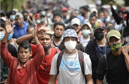 Guatemala hồi hương hàng ngàn người di cư Honduras