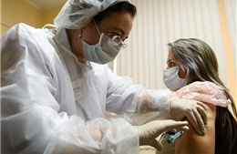 Tổng thống Nga chỉ thị cấp giấy chứng nhận tiêm vaccine ngừa virus SARS-CoV-2