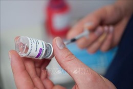 Vaccine của AstraZeneca/Oxford đạt hiệu quả thử nghiệm tới 79%