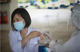 Bắc Giang tiêm vaccine phòng COVID-19 cho 300 công nhân