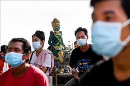Cuộc đua thời gian giữa tiêm chủng và những đợt bùng phát mới tại Campuchia