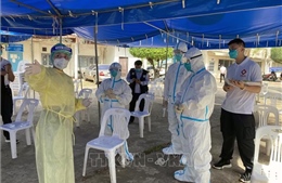 Lào lấy mẫu xét nghiệm COVID-19 tại các khu vực có nguy cơ cao