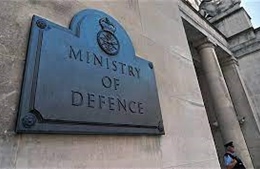Bộ Quốc phòng Anh điều tra vụ thất lạc gần 50 trang tài mật
