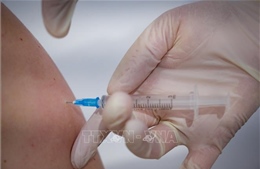 Nga sẽ tiêm vaccine ngừa COVID-19 có thu phí dành cho người nước ngoài