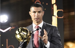 UEFA khuyến cáo các cầu thủ không nên bắt chước Ronaldo