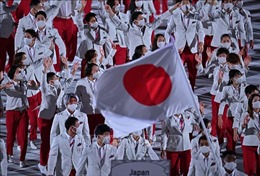 Olympic Tokyo 2020: Đoàn thể thao Nhật Bản giành được huy chương đầu tiên