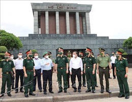 Thủ tướng kiểm tra công tác quản lý, vận hành, bảo đảm kỹ thuật Lăng Chủ tịch Hồ Chí Minh