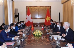 Việt Nam-Thụy Sỹ chia sẻ kinh nghiệm phòng, chống COVID-19