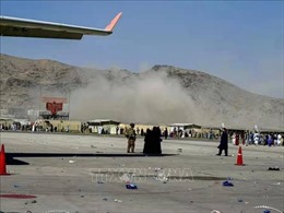 Đại sứ quán Mỹ tại Kabul cảnh báo công dân tránh tới sân bay Kabul