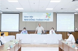 Chủ tịch nước Nguyễn Xuân Phúc thăm Bệnh viện Nhi đồng TP phố Hồ Chí Minh