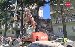Sập tòa nhà dân cư tại thành phố Batumi ở Gruzia