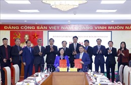 Tăng cường lãnh đạo của Đảng với công tác người Việt Nam ở nước ngoài 