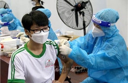 Bình Thuận &#39;tăng tốc&#39; tiêm vaccine phòng COVID-19