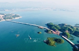 Quảng Ninh: Nỗ lực hoàn thành cây cầu trên biển trong năm 2021