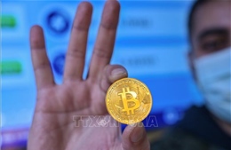 Bitcoin giảm kỷ lục do căng thẳng Nga-Ukraine