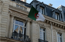 Đại sứ Algeria trở lại Pháp sau căng thẳng ngoại giao