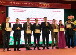 Trao danh hiệu nghệ nhân Hà Nội và sản phẩm công nghiệp nông thôn tiêu biểu năm 2021