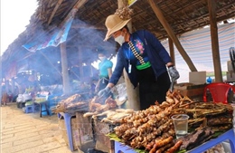 Sôi động chợ phiên vùng cao tại Làng Văn hoá, Du lịch các dân tộc Việt Nam 
