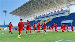 Đội tuyển bóng đá nữ Việt Nam nỗ lực tập luyện, quyết tâm giành HCV