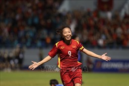Huỳnh Như ghi bàn phút 59, Việt Nam vượt lên dẫn trước Thái Lan 1 - 0
