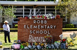 Điện thăm hỏi về vụ xả súng đặc biệt nghiêm trọng tại trường Tiểu học ở Hoa Kỳ