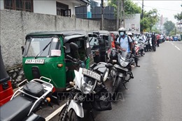Sri Lanka áp hạn ngạch nhiên liệu đối với phương tiện giao thông